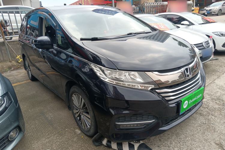 Used Honda Odyssey 2018 2.4L Smart Edition Front Right 45 Deg