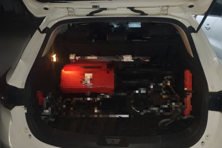 Used Mazda 3 Axela 2014 Hatchback 1.5L Automatic Luxury Model Trunk