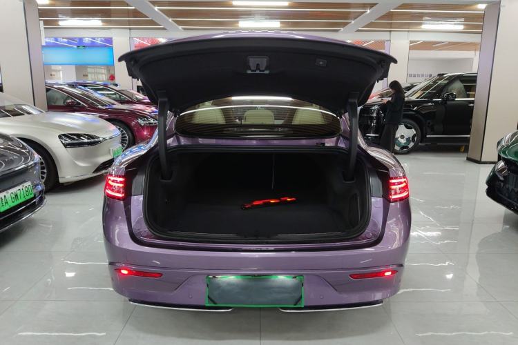 Used Hima Luxeed S7 2025 785 km Ultra