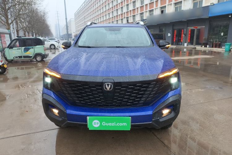 Used Changan Hunter 2024 Knight Edition Flagship Model Dual-Motor All-Wheel Drive Standard Box