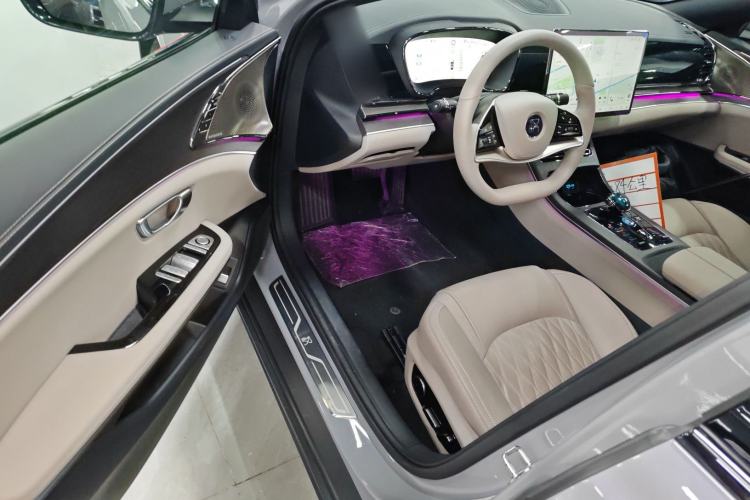 Used BYD Han 2025 EV Intelligent Driving Edition 701KM LiDAR Flagship Model
