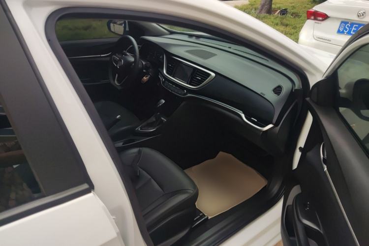 Used Buick GT 2021 Revised Version Flagship 1.5L Automatic Elite Edition Right Front Seat