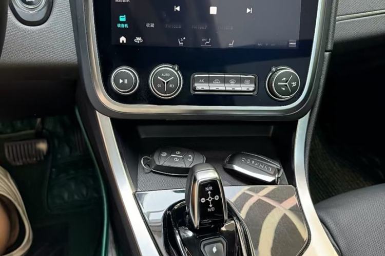 Used Lynk & Co 01 2019 2.0T Two-Wheel-Drive Pro Version China VI Standard