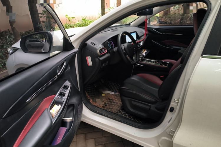 Used CHANGAN OSHAN X5 2022 Sport Edition 1.5T DCT Cyclone Assault Driver Seat