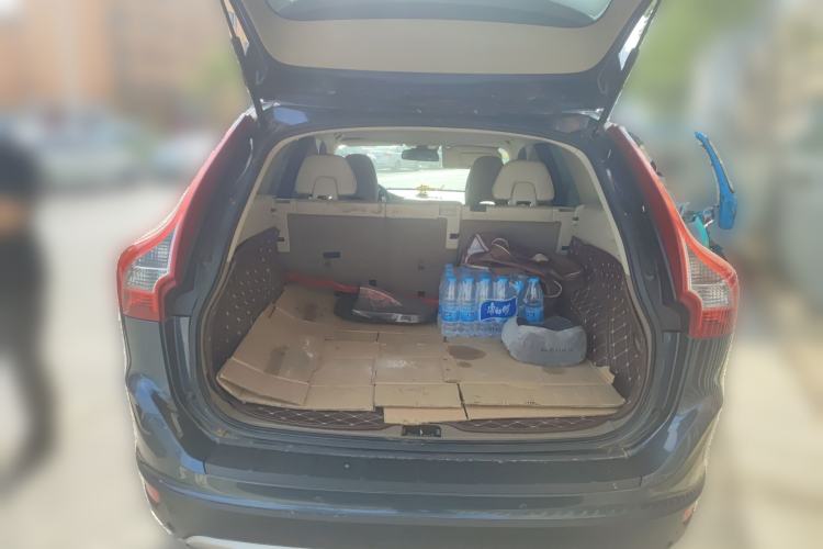 Used Volvo XC60 2012 T5 Comfort Edition Trunk