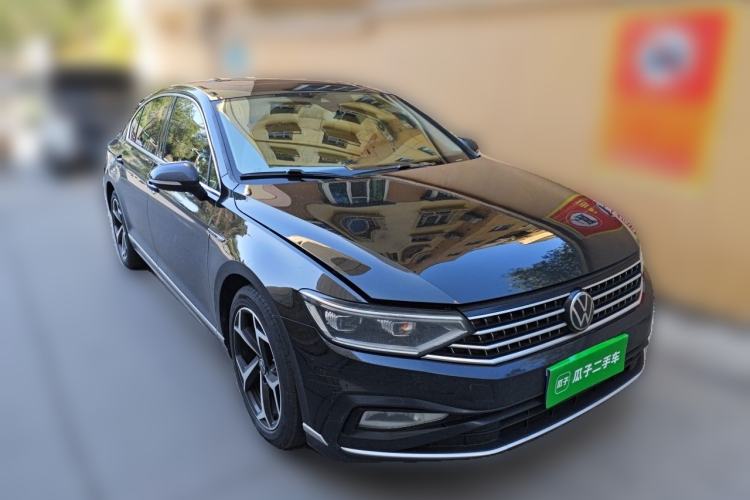 Used Volkswagen Magotan 2023 2 Million Units Commemorative Edition 330TSI DSG Luxury Version