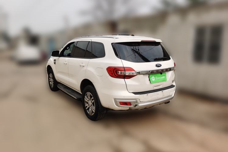 Used Ford Everest 2016 2.0T Gasoline Automatic 4x4 Luxury Edition Exterior 3