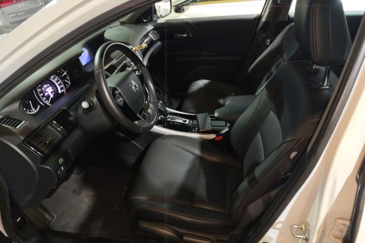 Used Honda Accord 2016 2.0L Elite Edition Left Front Seat