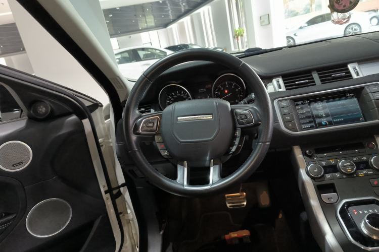 Used Land Rover Range Evoque 2014 2.0T 5-Door Ignite Edition
