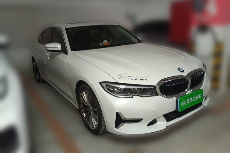 Used BMW 3 Series 2020 325Li First Edition Front Right 45 Deg