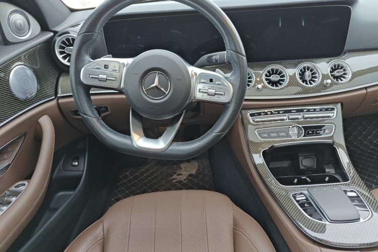 Used Mercedes-Benz E-Class 2020 E 260 Sport Edition Steering Wheel