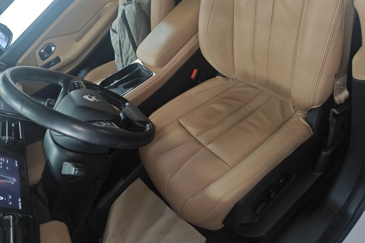 Used Nio ES8 2018 355 km Base Version 7-Seater Edition