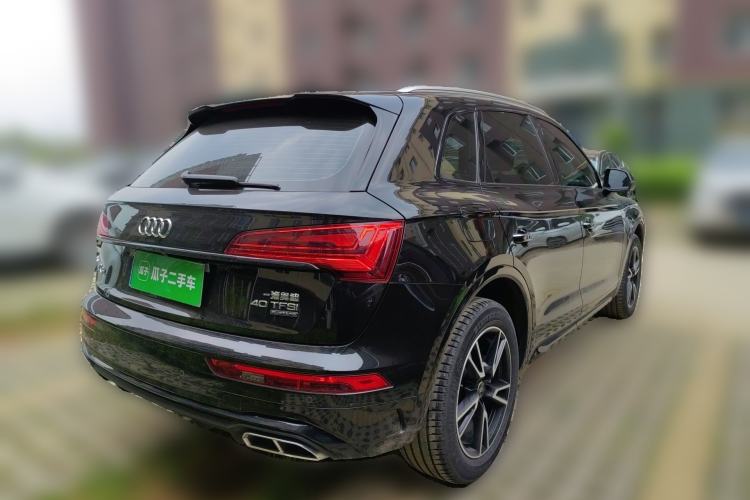 Used Audi Q5L 2022 40T Fashionable and Dynamic Model Rear Right 45 Deg