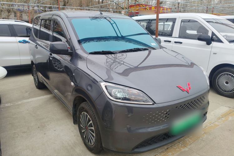 Used Wuling Hongguang New Energy 2025 Extended-Range Hybrid 50 km Standard Version