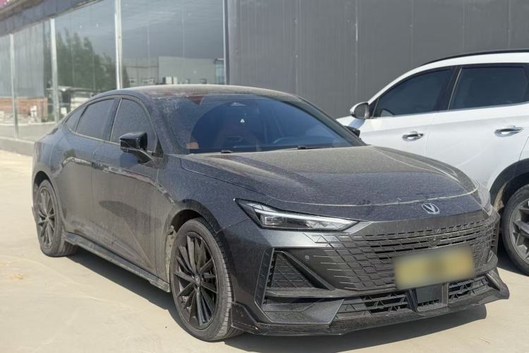 Used CHANGAN UNI-V 2023 1.5T Sport Edition
