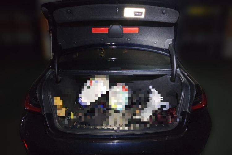 Used BMW 3 Series 2023 325Li M Sport Package Trunk