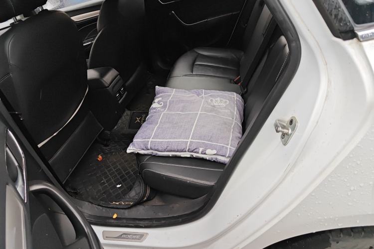 Used Roewe i6 New Energy 2017 45T Hybrid Connect & Smart Enjoyment Edition