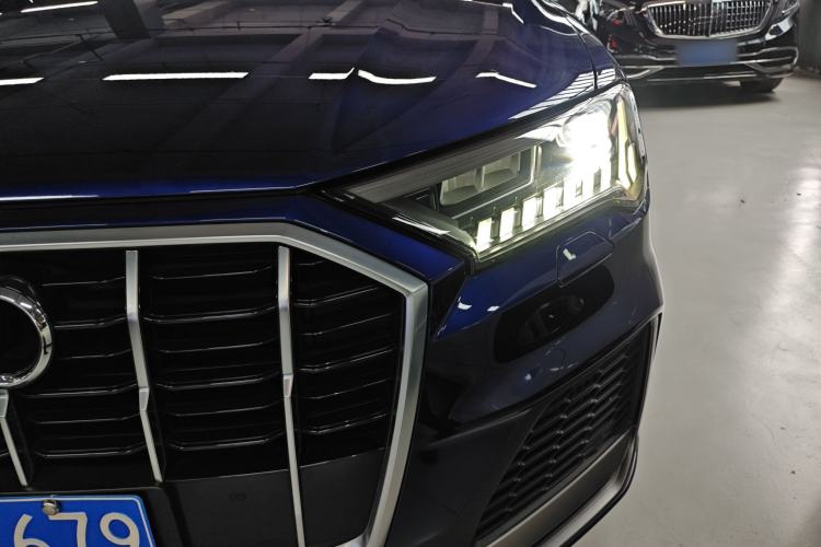 Used Audi Q7 2020 55 TFSI quattro S line sports model