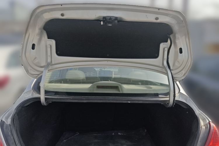 Used Nissan Tiida Sedan 2009 1.6L Automatic Tech Edition
