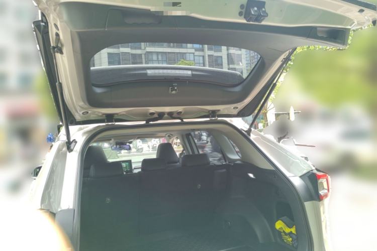 Used Toyota Wildlander 2020 Dual-Engine 2.5L E-CVT Two-Wheel Drive Luxury Edition Trunk