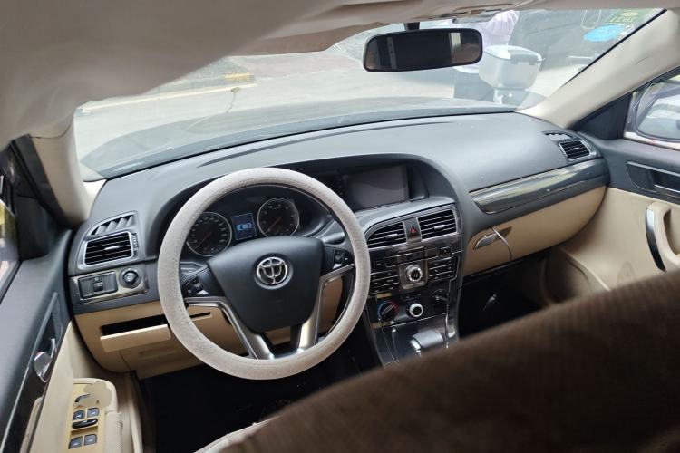 Used Brilliance V5 2012 1.6L Automatic Comfort Edition