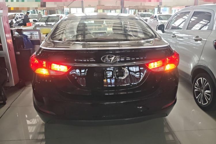 Used Hyundai Elantra (5th Generation / Langdong) 2012 1.6L Automatic Fashion Edition
