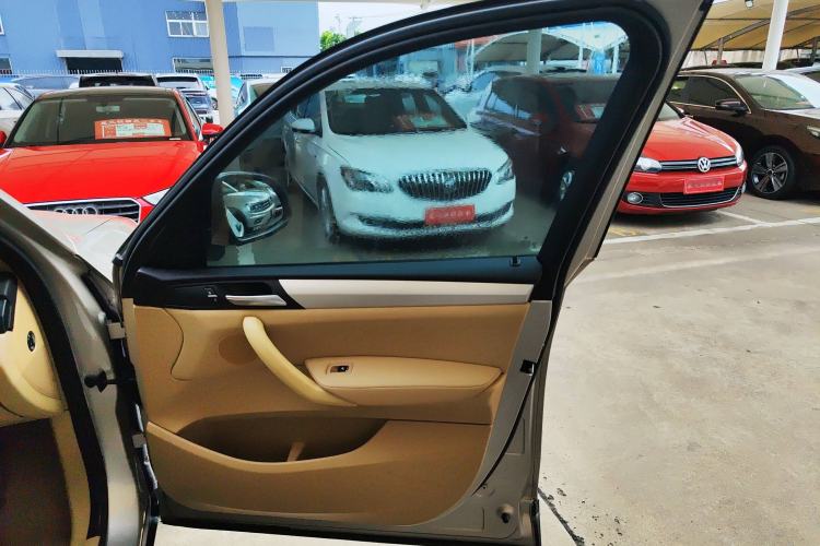 Used BMW X3 2014 xDrive20i Leading Model