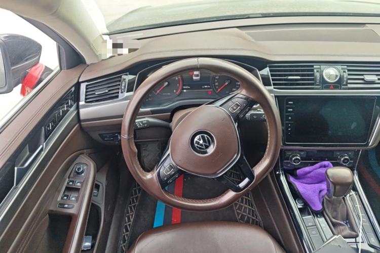 Used Volkswagen Phideon 2021 380TSI Luxury Edition