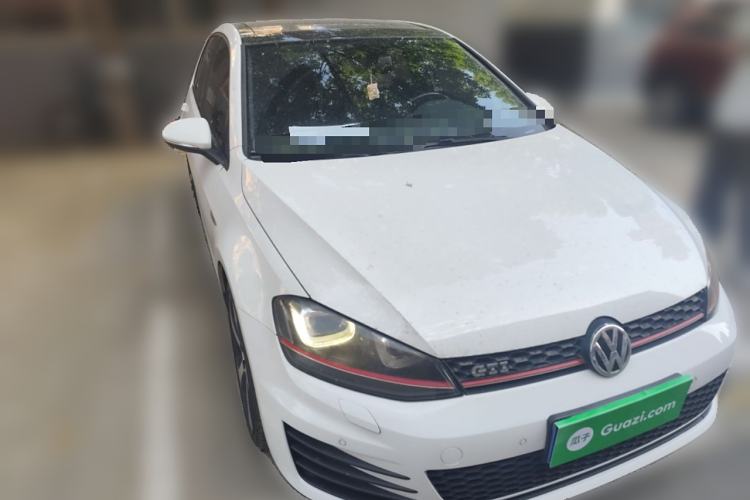 Used Volkswagen Golf GTI 2016 2.0 TSI GTI Front Right 45 Deg