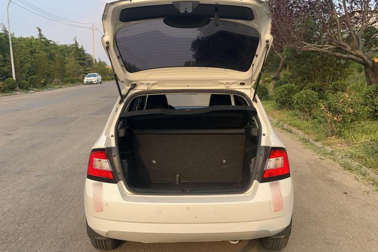 Used Skoda Fabia 2017 1.4L Automatic Car Enjoy Edition