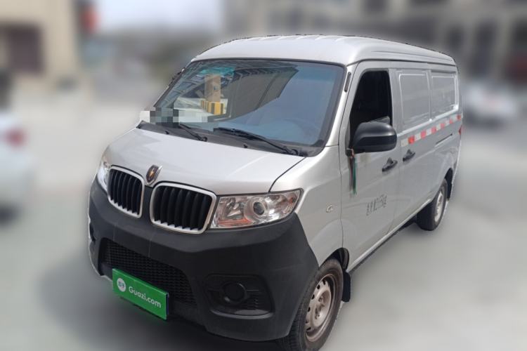 Used Jinbei Hiace X30 2023 1.5L Super-Enjoyment Van 2/5 Seats Non-Air-Conditioned Version SWC15M