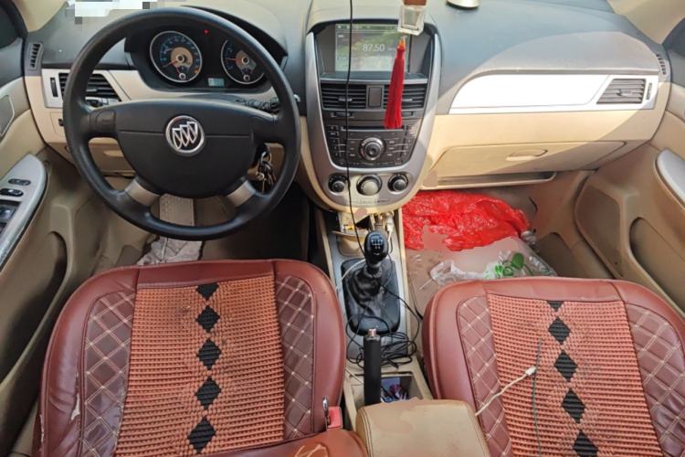 Used Buick Excelle 2013 1.5L Manual Classic Model