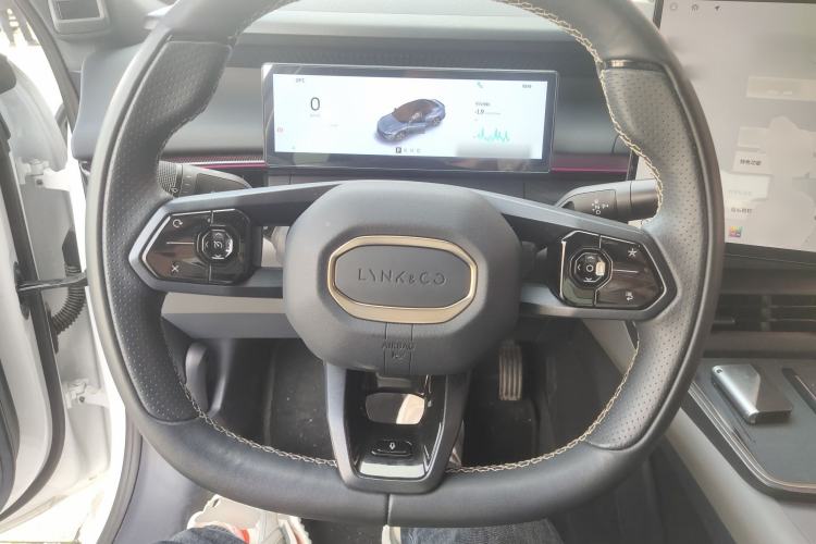Used Lynk & Co 07 2024 EM-P 126 Long-Range Ultra
