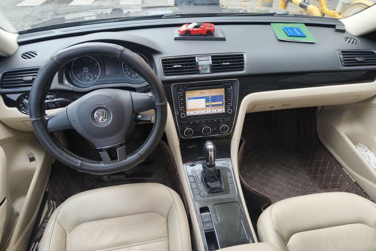 Used Volkswagen Passat 2013 1.8TSI DSG Prestige Edition
