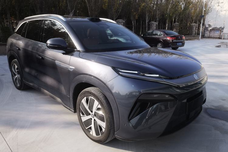 Used BYD Tang L 2025 DM 200KM Four-Wheel Drive LiDAR Flagship Model
