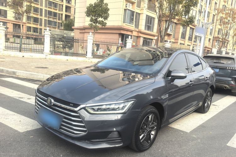 Used BYD Qin Pro 2020 Beyond Edition 1.5TI Automatic Prestige Version Front Left 45 Deg