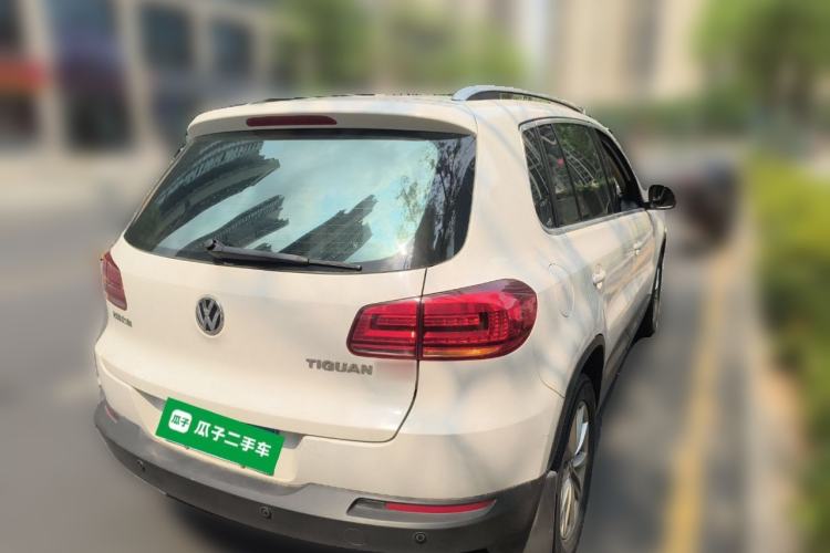 Used Volkswagen Tiguan 2015 1.8TSI Automatic Two-Wheel Drive Comfort Edition Rear Right 45 Deg