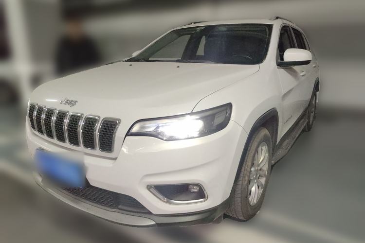 Used Jeep Cherokee 2019 2.0T Two-Wheel Drive Smart Enjoyment Version China VI