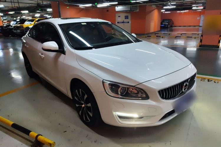 Used Volvo S60 2019 S60L Facelift T5 Intelligent Advanced Edition
