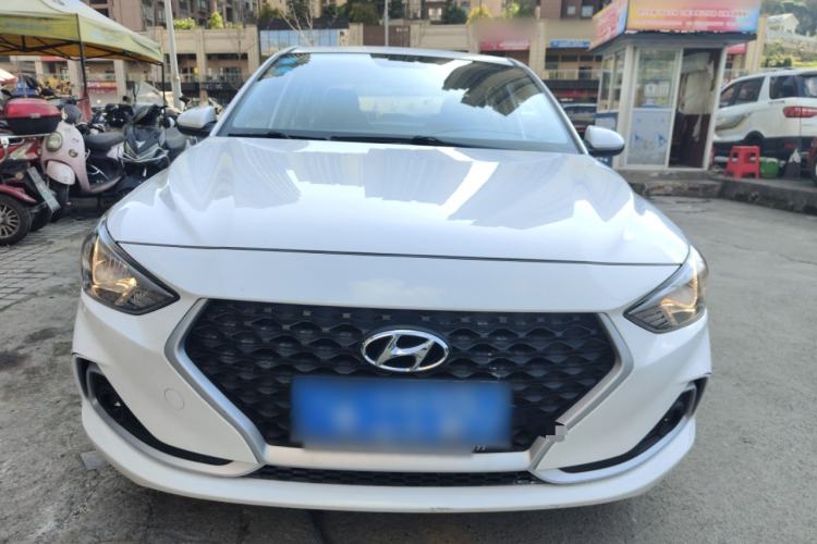 Used Hyundai Celesta 2018 1.6L Automatic GL Enjoyment Version China V Standard