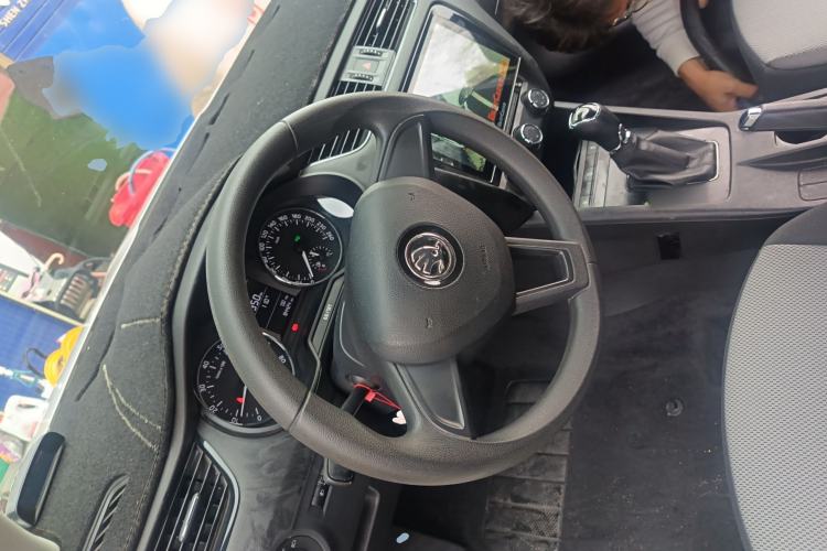 Used Skoda Octavia 2017 Classic Model 1.6L Automatic Standard Edition