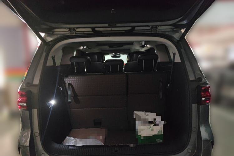 Used Roewe iMAX8 2022 400TGI Celebration Edition
