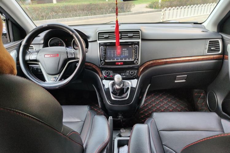 Used Haval H6 2014 Sport Version 1.5T Manual Two-Wheel Drive Elite Edition
