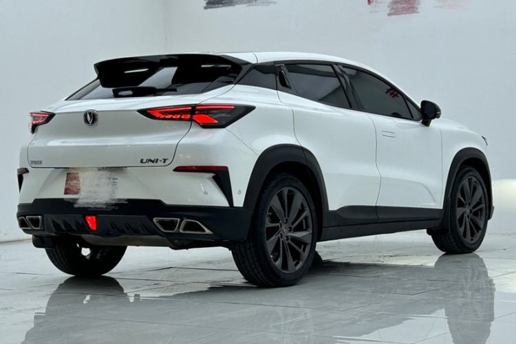 Used CHANGAN UNI-T 2020 1.5T Flagship Version Exterior 2