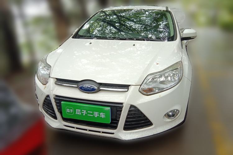 Used Ford Focus 2012 Hatchback 1.6L Automatic Fashion Edition Front