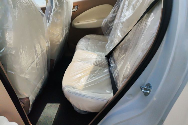 Used Wuling Hongguang MINIEV 2025 Four-Door Version Advanced Edition Left Rear Seat