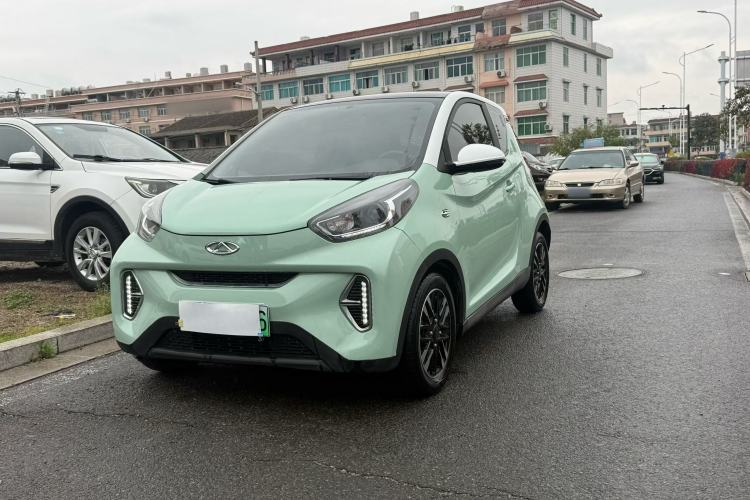 Used Chery QQ Little Ant 2022 Sweet Pink Edition Half-Sugar Version Lithium Iron Phosphate 29.2 kWh 30 kW 301 km