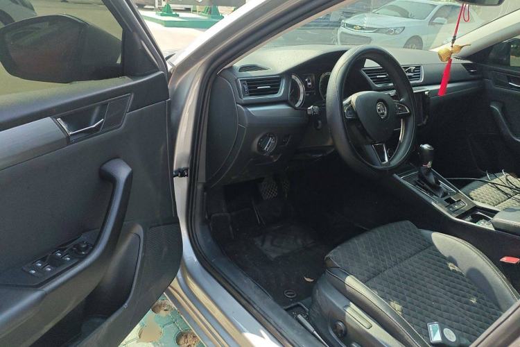 Used Skoda Superb 2018 TSI280 DSG Comfort Edition China V Standard