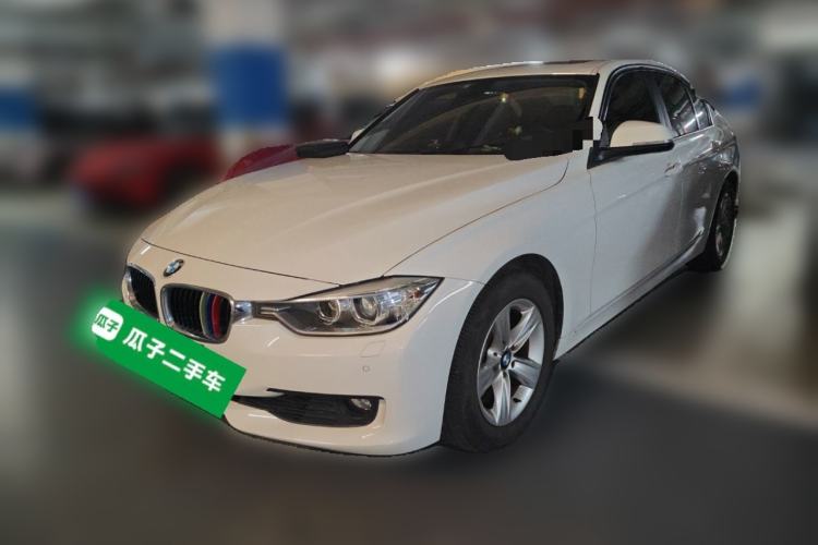Used BMW 3 Series 2015 320i Luxury Line Stylish Edition