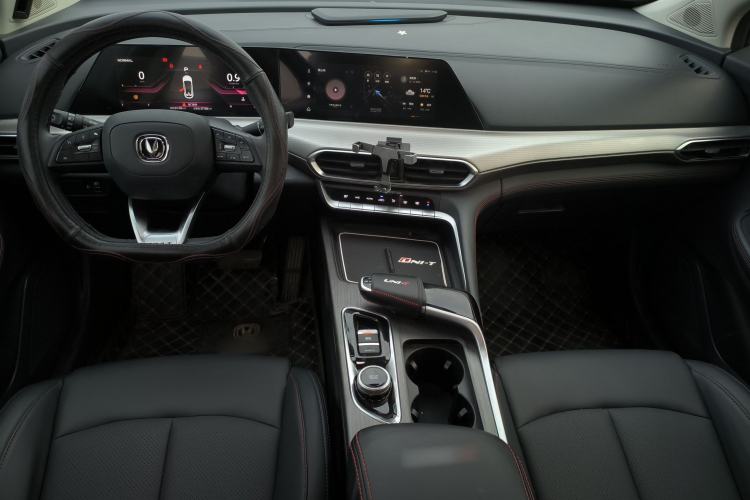 Used CHANGAN UNI-T 2021 1.5T Excellence Model
